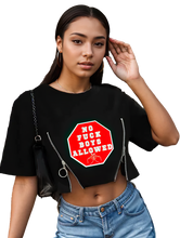 Load image into Gallery viewer, Ladies No F*ckboys Allowed Croptop Zipper Tee
